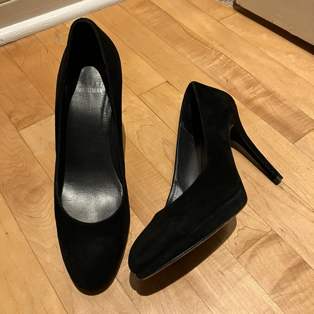 Stuart Weitzman Swoon almond toe stiletto pump in black suede size 10N